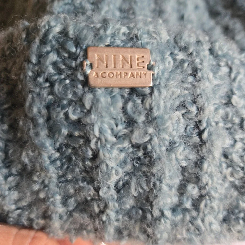 Womens Blue Boucle Knit Pom Pom Beanie Hat Ribbed Cuff Nine & Company Cute Girly